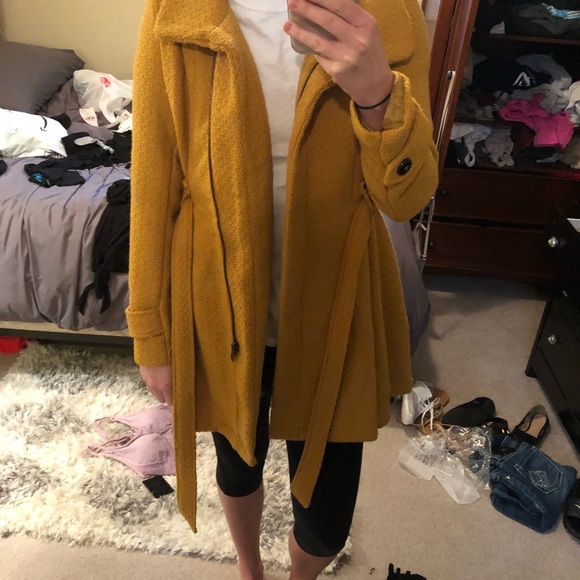 NWT mustard coat ❤️🧥❤️ - Picture 8 of 8